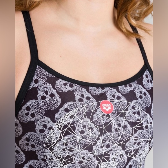 ARENA LIMITED EDITION!  CRAZY POP SKULLS SUPERFLY BACK ONE PIECE - Picture 8 of 16